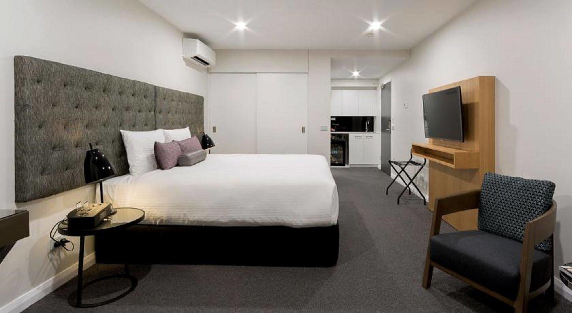 Avenue Hotel Canberra Zewnętrze zdjęcie